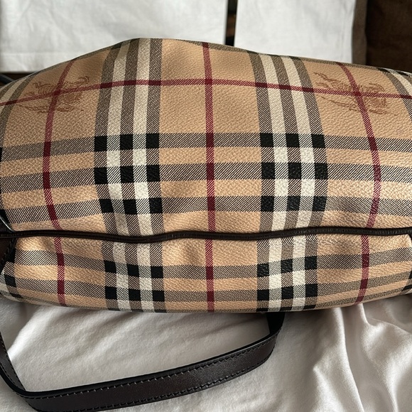 💯 Authentic Burberry Haymarket Medium Check Willenmore Hobo - Great Condition - Picture 12 of 12